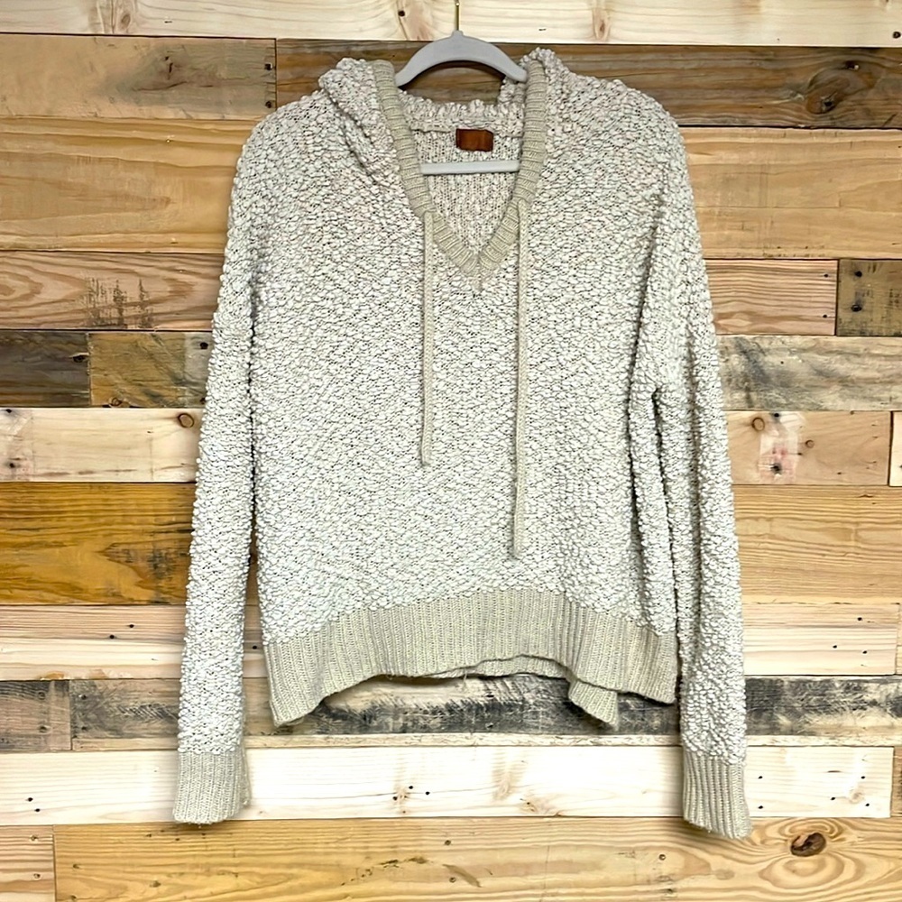 POL size large cream color soft & oversize popcorn texture v-neck hoodie sweater